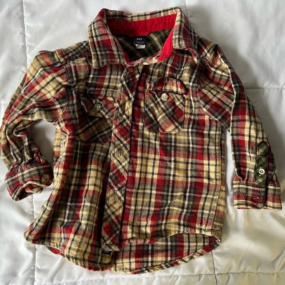 Gap Boys Button Down Plaid Flannel Shirt red and beige